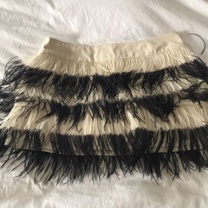 Club Monaco feather skirt size 8
